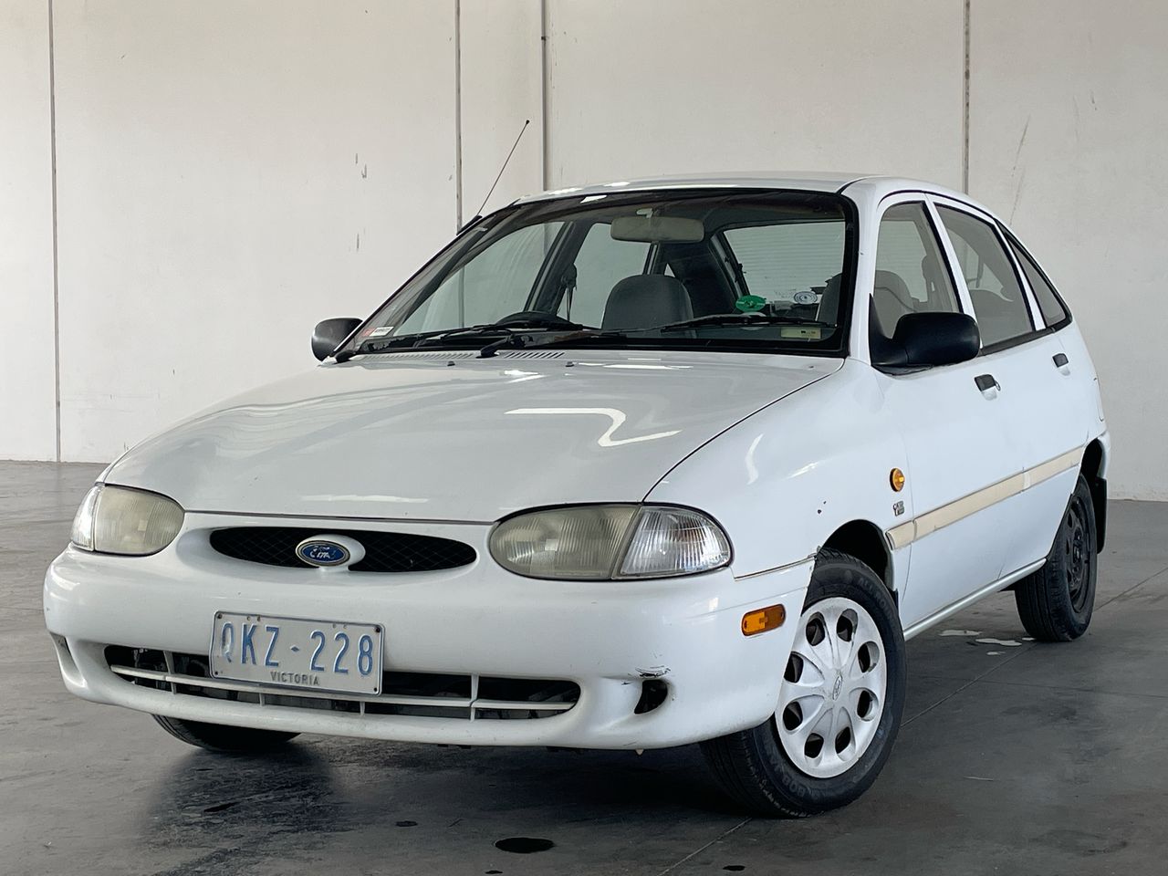 1999 Ford Festiva GLXi WF Manual Hatchback Auction (0001-20075014 ...