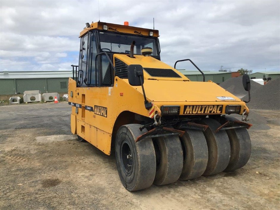 Council Auction - 2014 Sany Multipac Multi-Tyred Roller