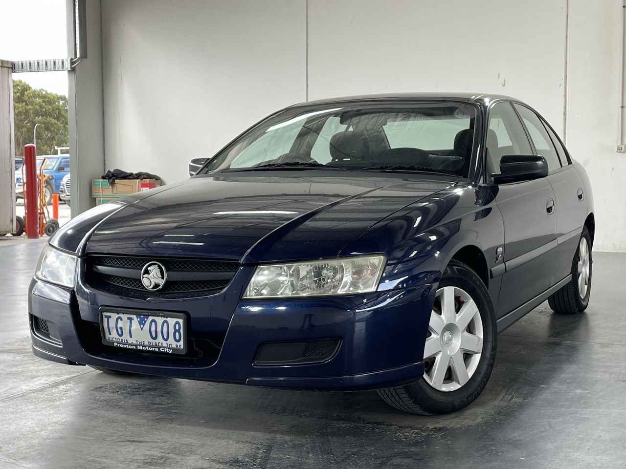 2004 Holden Commodore Executive VZ Automatic Sedan Auction (0001 ...