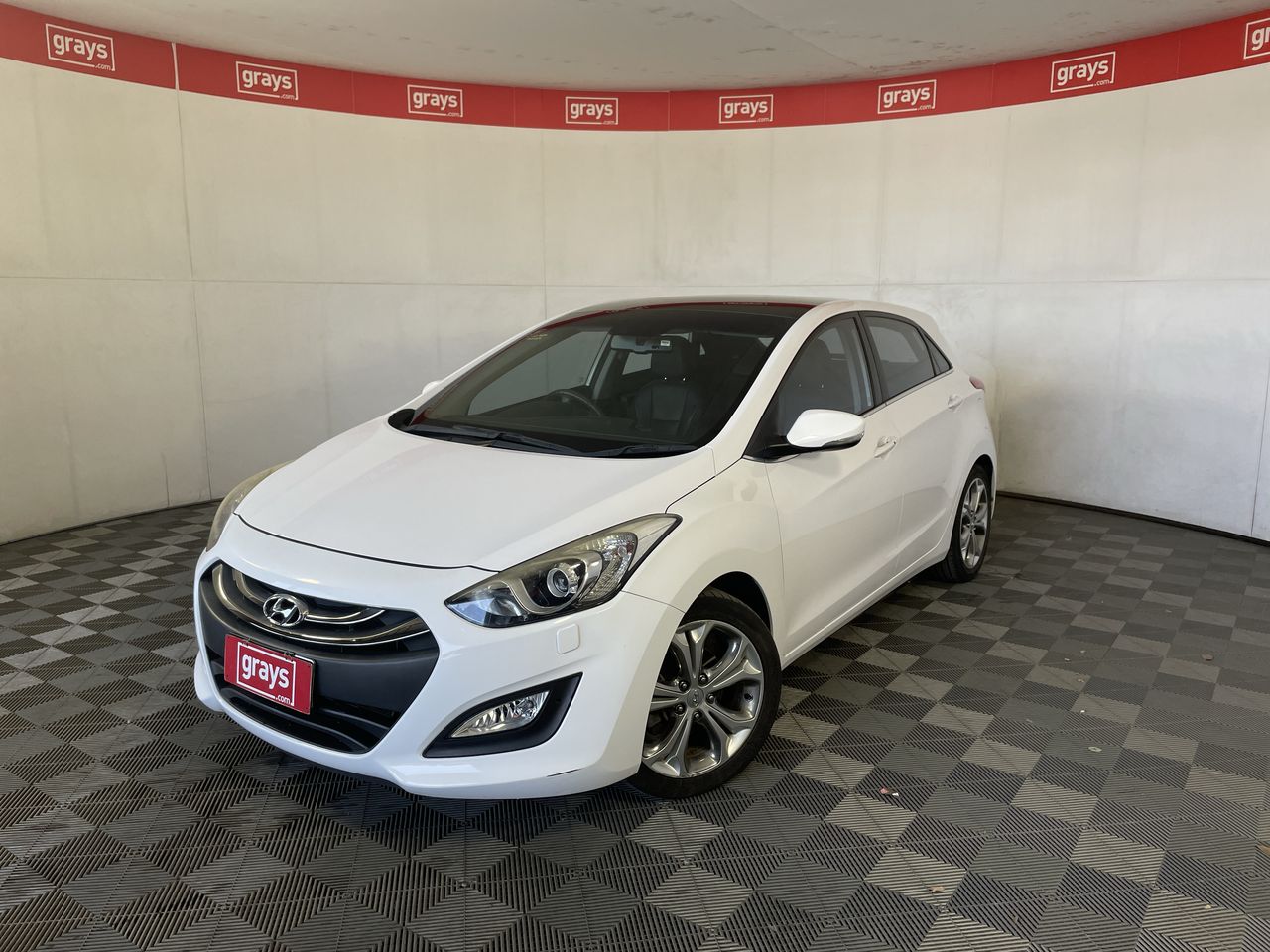 2014 Hyundai i30 Premium GD Automatic Hatchback Auction (0001-10331175 ...