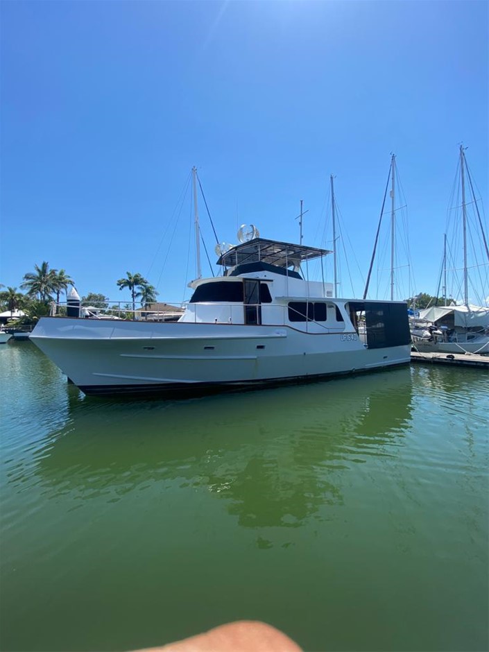 MILLKRAFT 50FT FLYBRIDGE CRUISER BOAT, TWIN 450HP DETROIT T/DIESELS