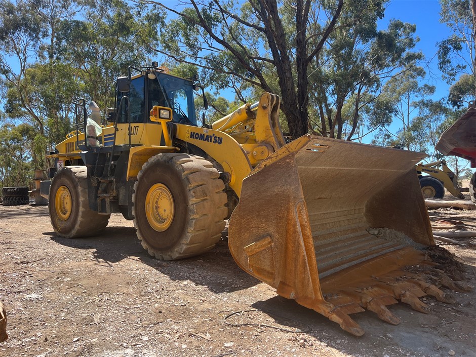 Underground & Surface Mining Machines and Attachments