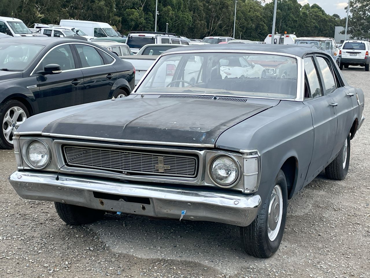 Ford Falcon 500 Manual Sedan