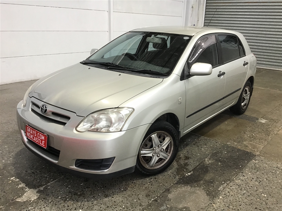 2005 Toyota Corolla Ascent ZZE122R Manual Hatchback