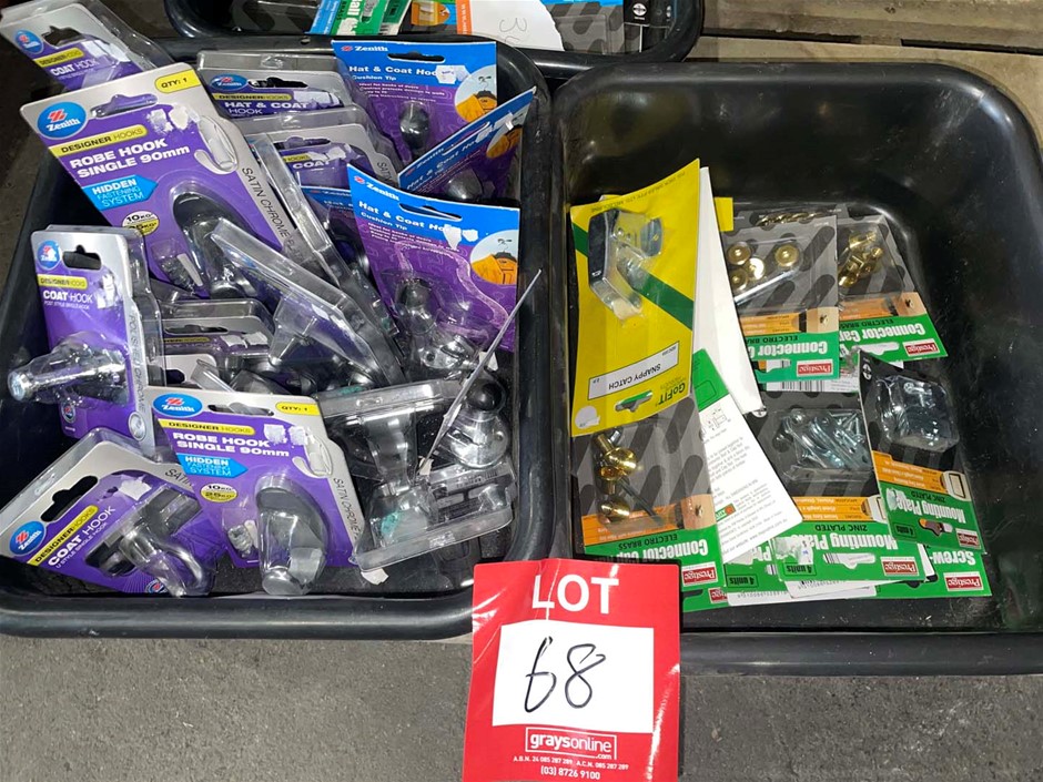 Qty Zenith Robe Hooks & Fasteners