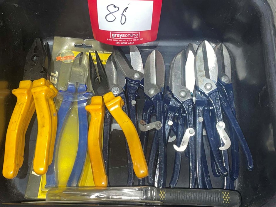 Qty Assorted Tools, (Containers not included. Ex-Retail stock