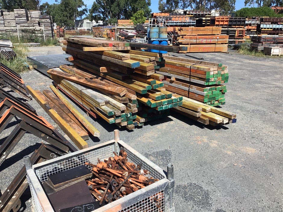 Qty Various LVL Timber Auction (00607044089) Grays Australia