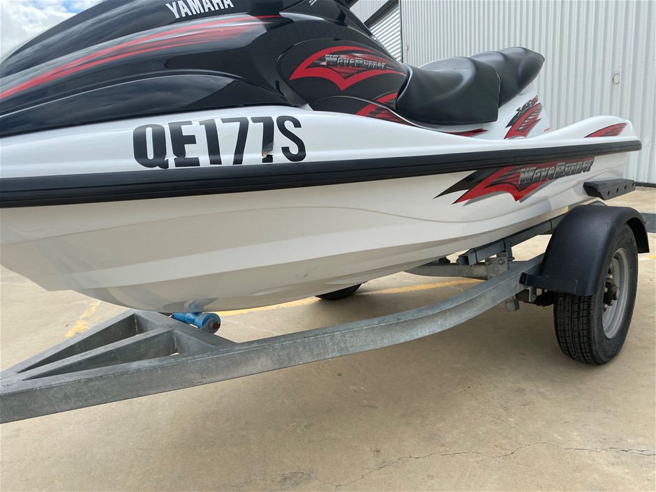 Yamaha Wave Runner XLT1200 Sit Down Jetski Auction (0001-60016279