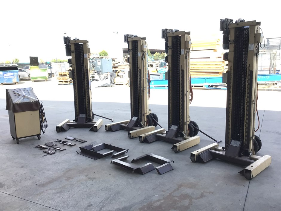 4 x Endurequip Portable Truck Hoists & Control Cabinet