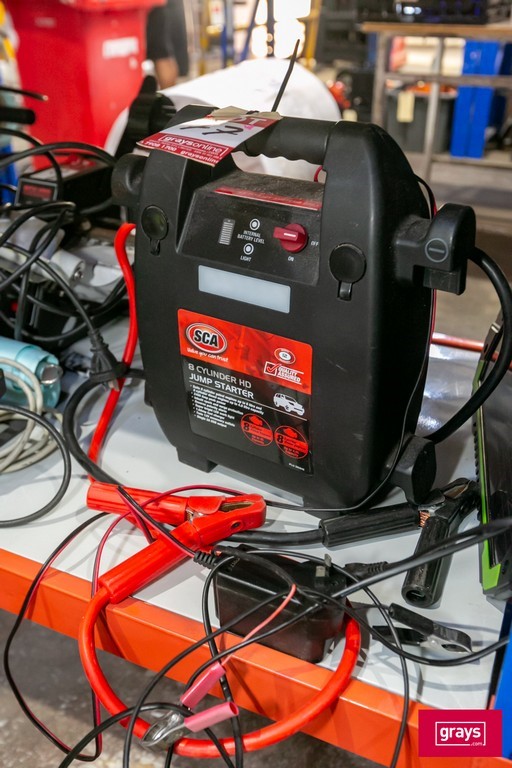 SCA Battery Jump Pack with Solar Panel Auction (00775051755) Grays