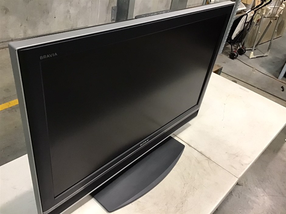 Sony Bravia 40 inch LCD TV Auction (0123-9040337) | Grays