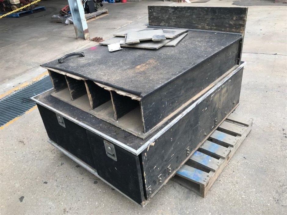 2 X Assorted Ute Mount Storage Units Auction (00673025158) Grays