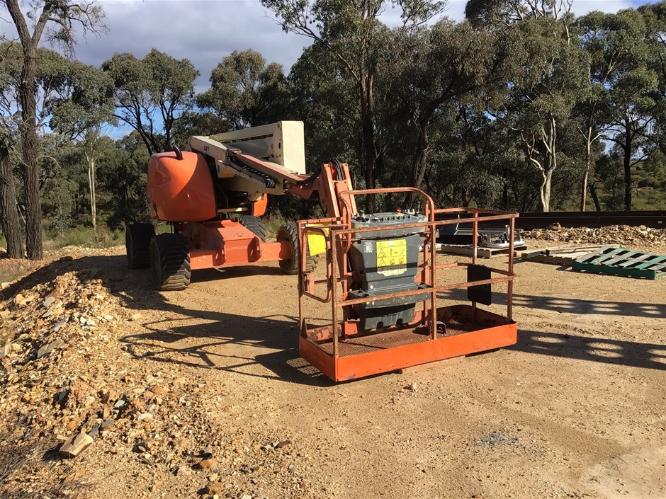 City Crane, JLG Knackel Boom Lift, Forklift & More