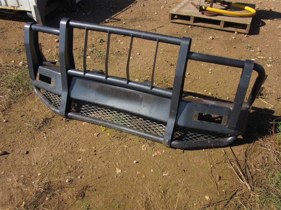 Hopper Knocker Bullbar Auction (0024-8017288) | Grays Australia