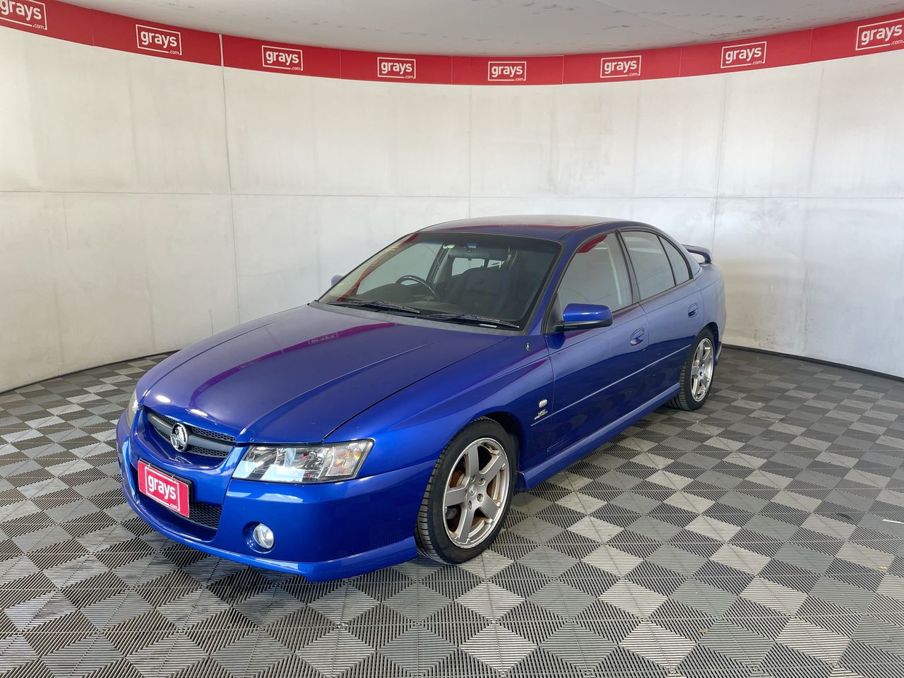 2004 Holden Commodore Sv6 Vz Automatic Sedan Auction 0001 10332612