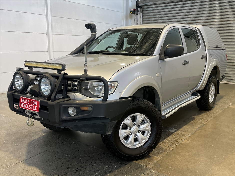 2015 Mitsubishi Triton 4X4 GLX MN Turbo Diesel Manual DC