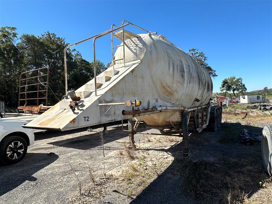 <b>Kockums Tanker Trailer</b>