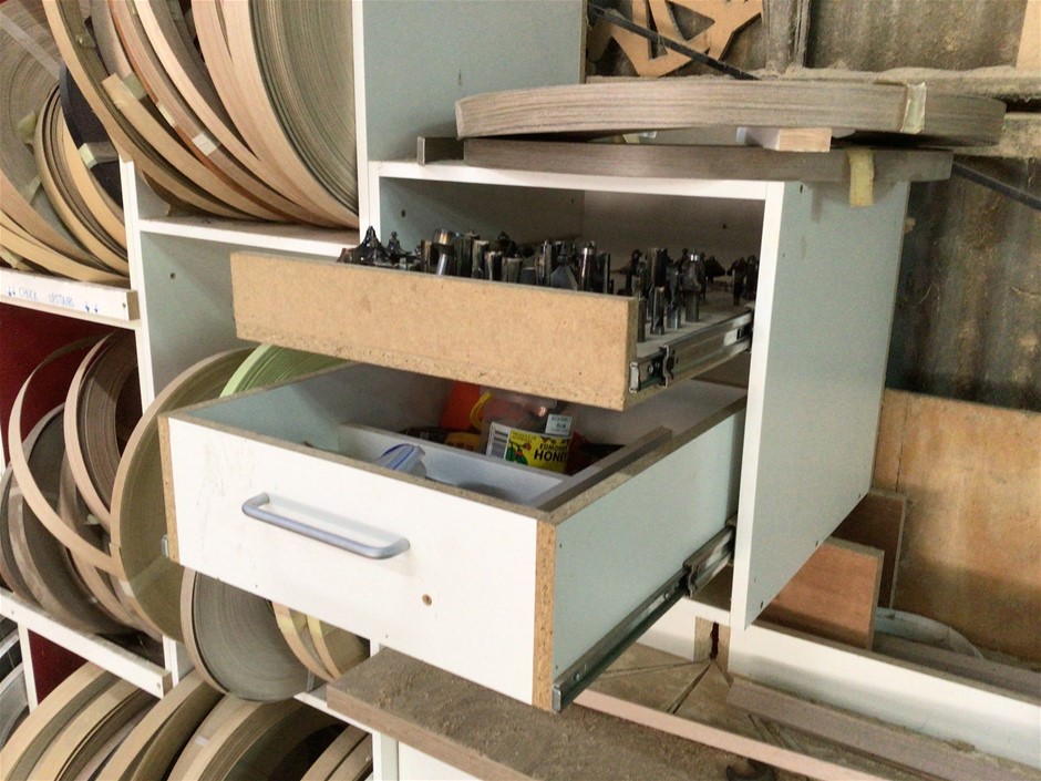 Contents of 2 drawers router bits, cutters and spaces. Auction (00533025367) Grays Australia
