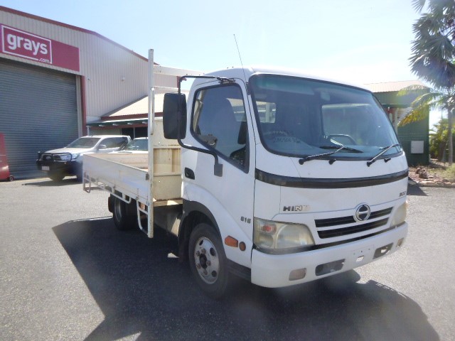 2009 Hino 300 4 x 2 Tray Body Truck