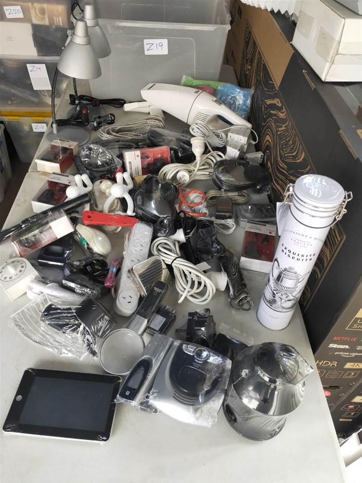 Content of Storage Bin Auction (02073025650) Grays Australia