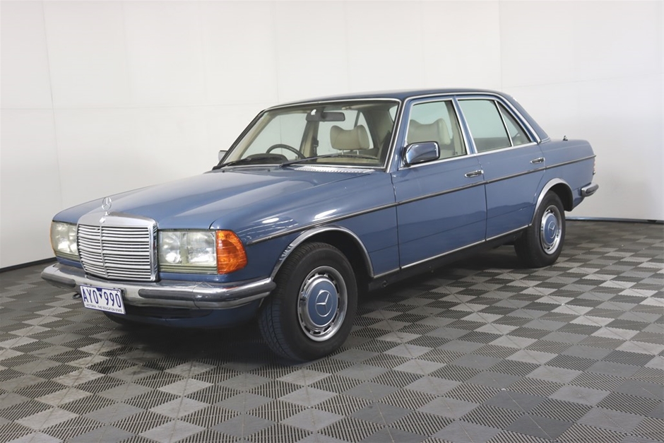 1978 Mercedes Benz 280E Automatic Sedan