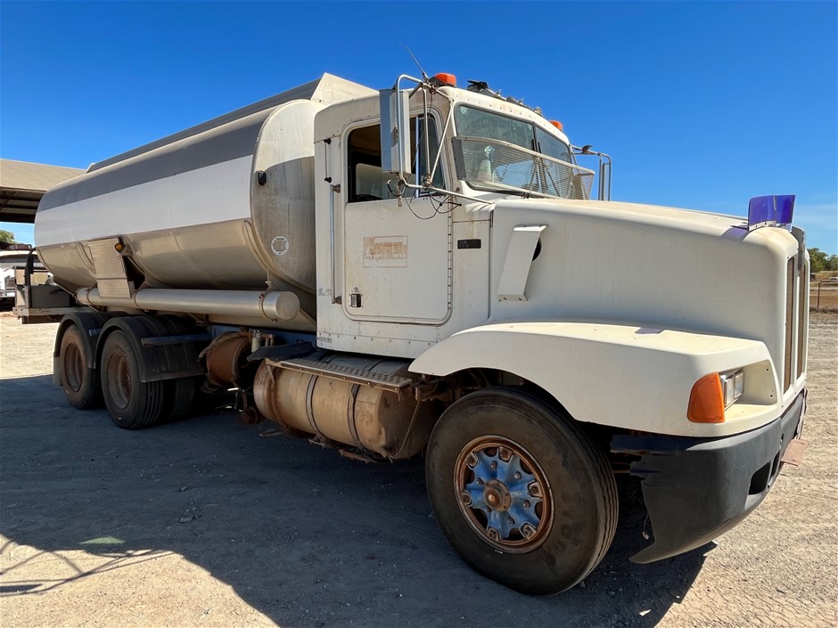 Kenworth Fuel Truck