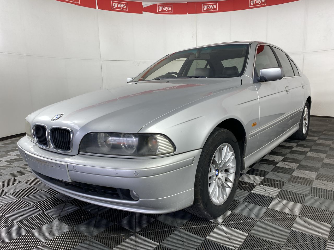 2002 BMW 5 30i Executive E39 Automatic Sedan