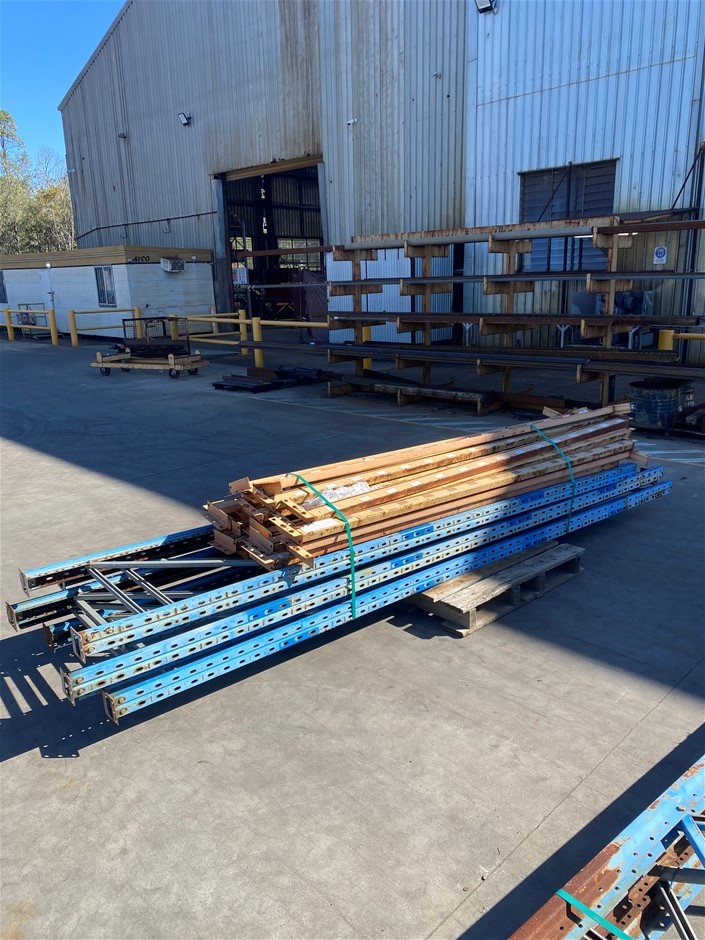 Unreserved Warehouse Sale (Racking, Welders, Lathes & More)
