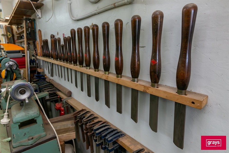 Henry Taylor 23x Assorted Wood Lathe Chisels Auction (00335052718