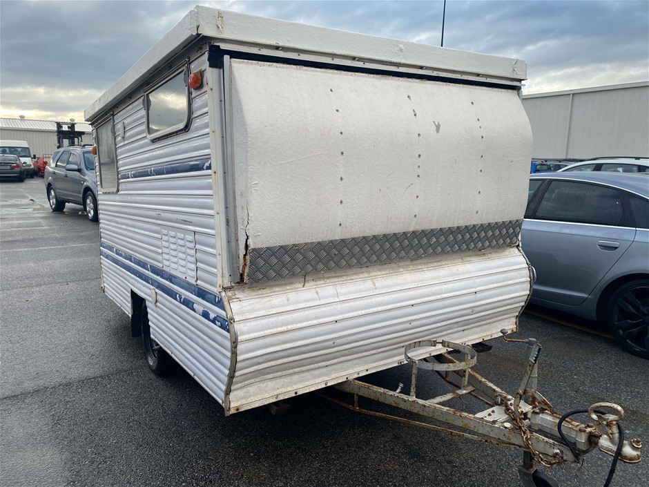 1975 CABANA POPTOP Caravan