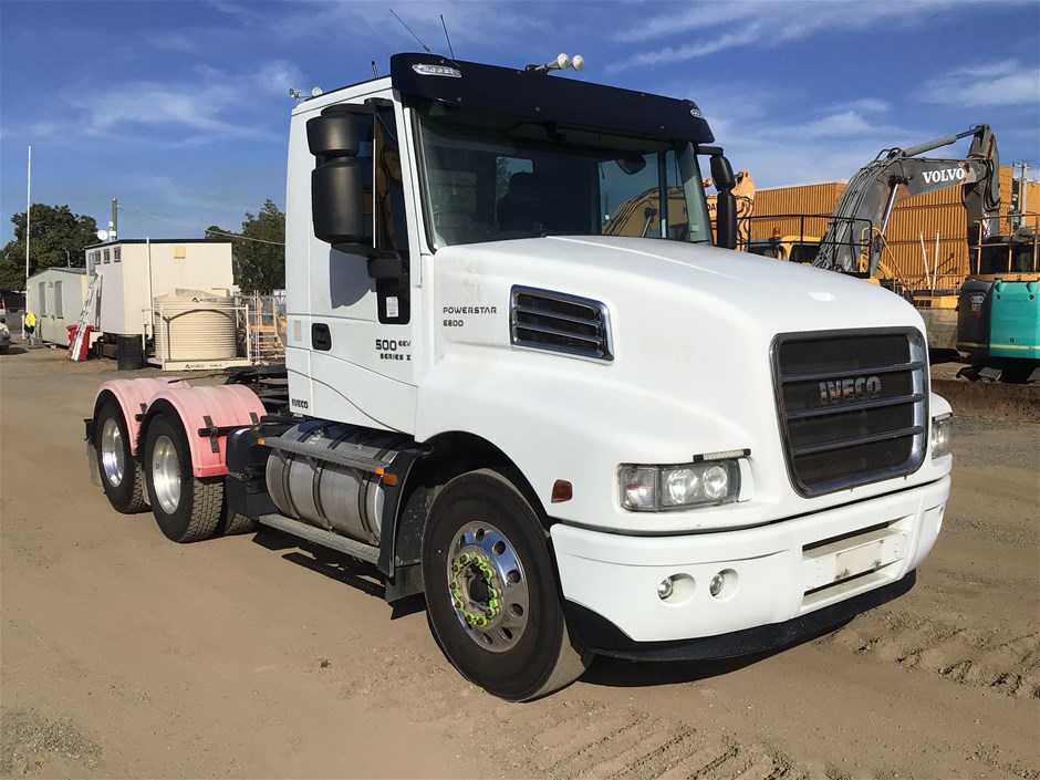 <p>2016 IVECO Powerstar 6 x 4 Prime Mover Truck</p>