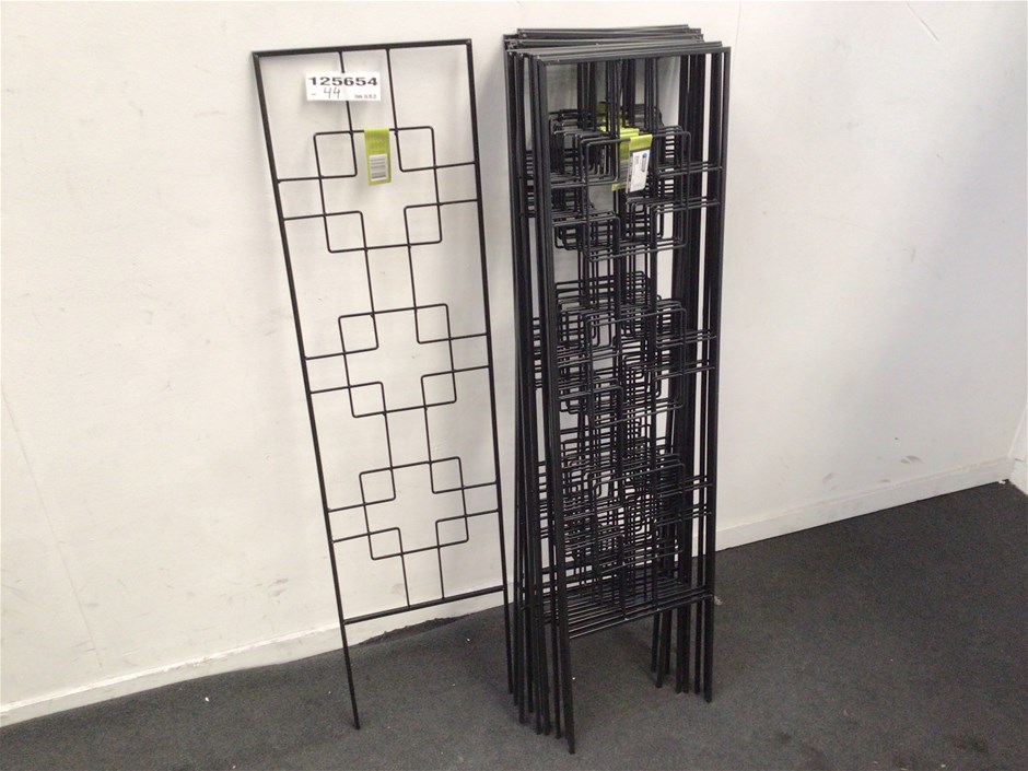 15 x WHITES Zen Decorative Plant Trainer Auction (00447045278) Grays