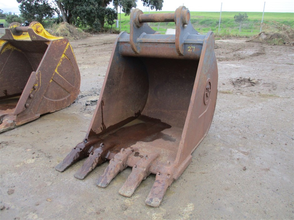 GP Bucket - 1200mm Auction (0022-3025728) | Grays Australia