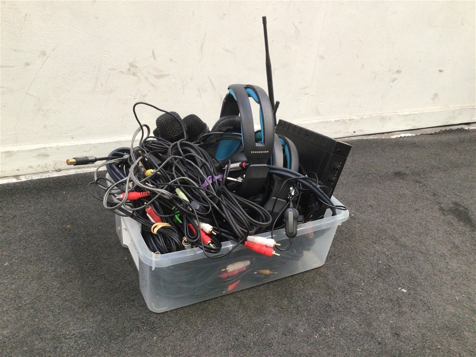 Various Audio Equipment Auction (00587045341) Grays Australia