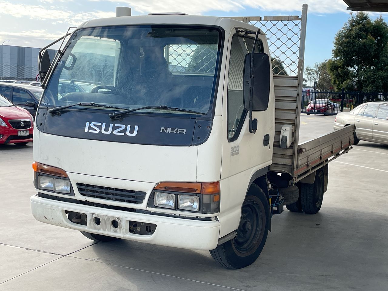 2001 Isuzu NKR 200 FLAT LOW NY 