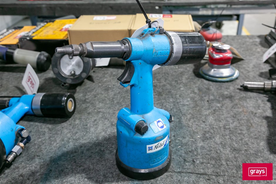 Avdel 74200 Pneumatic Threaded Insert Power Tool Auction (05115053088