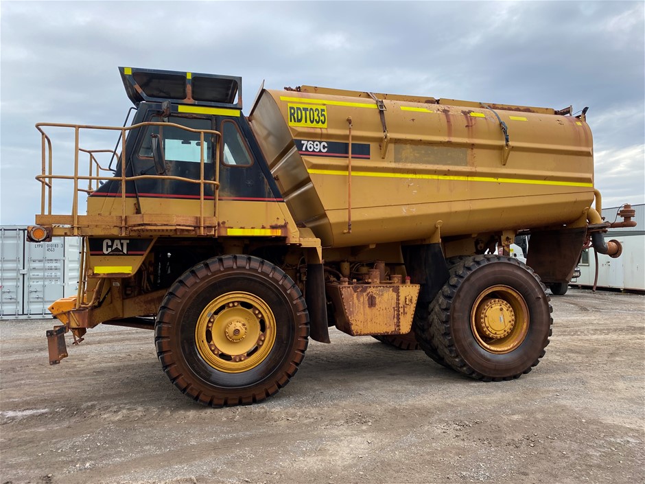 1987 Caterpillar 769C 6 x 6 Rigid Water Truck Auction (0012