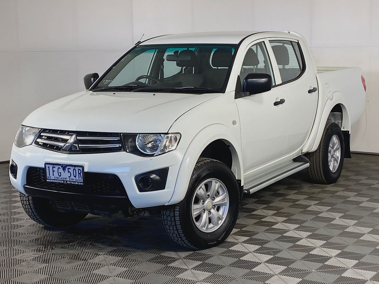 2015 Mitsubishi Triton 4X4 GLX MN T/D