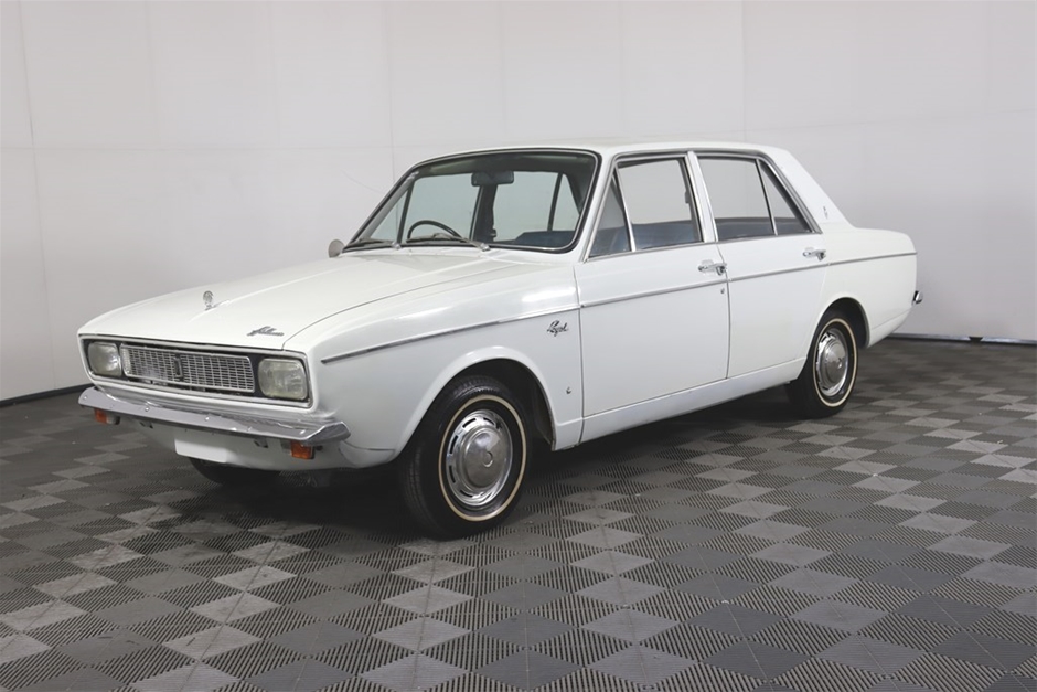 1970 Hillman Hunter Automatic Sedan