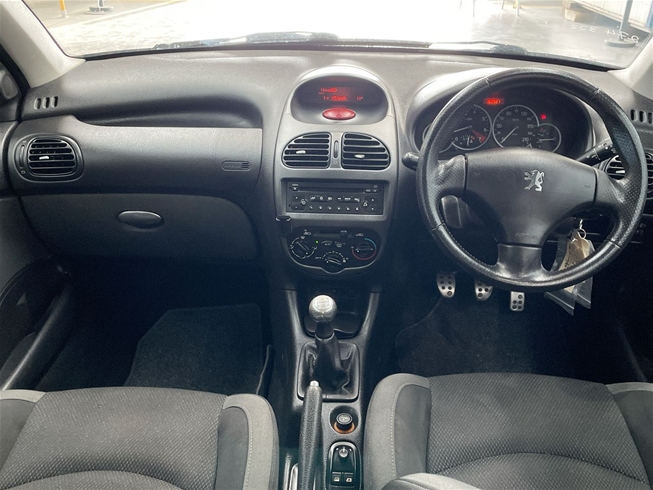 YMG VINTAGE] 1999 Peugeot 206 - WalkAround Interior & Exterior 