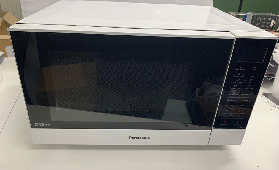 1x Panasonic Flatbed Microwave NNSF564W Auction (00042188077) Grays