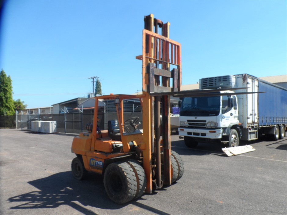 Toyota 02-3FD40 4 Wheel Counterbalance Forklift