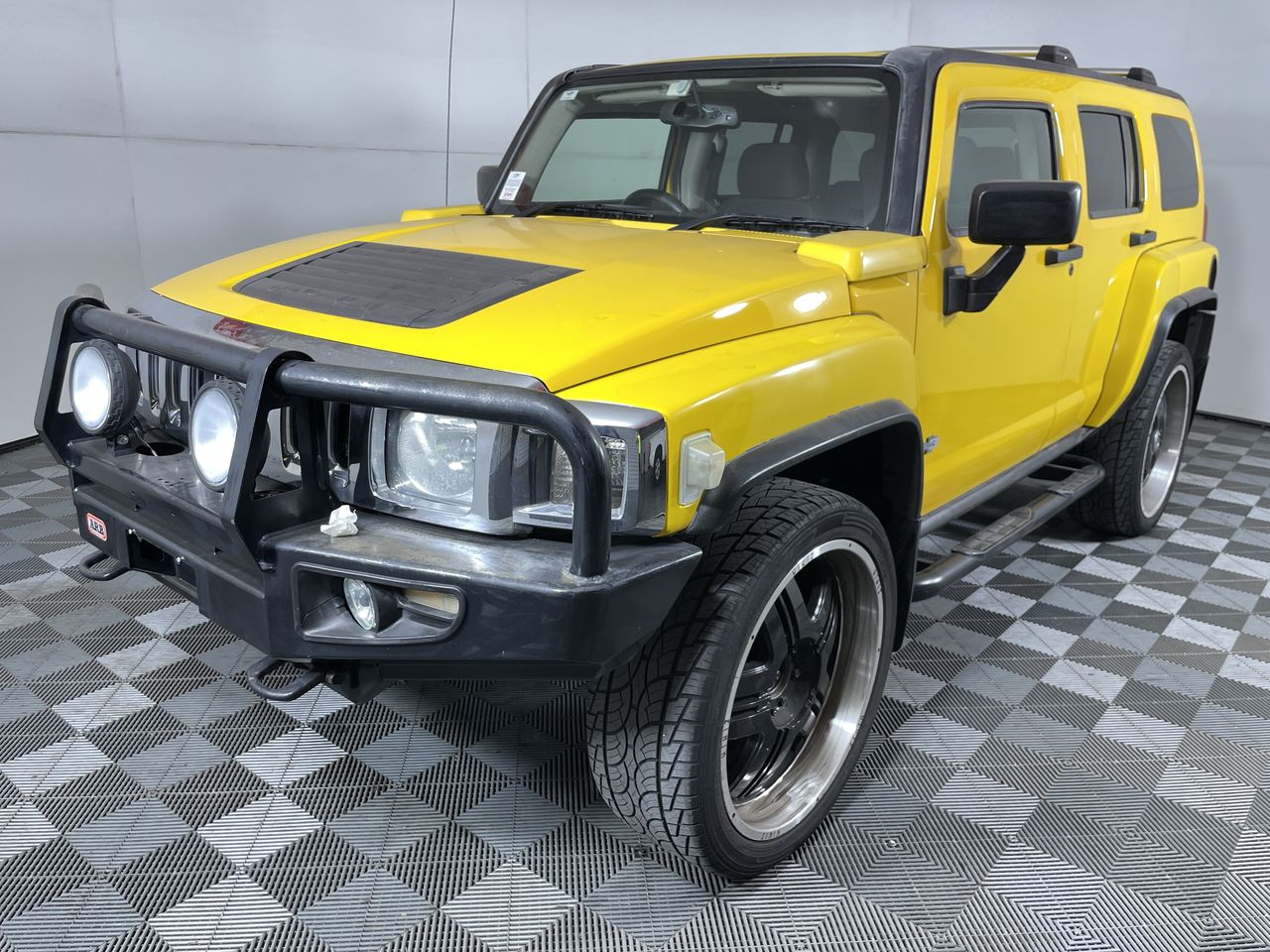 Hummer H3 Automatic 7 Seats Wagon