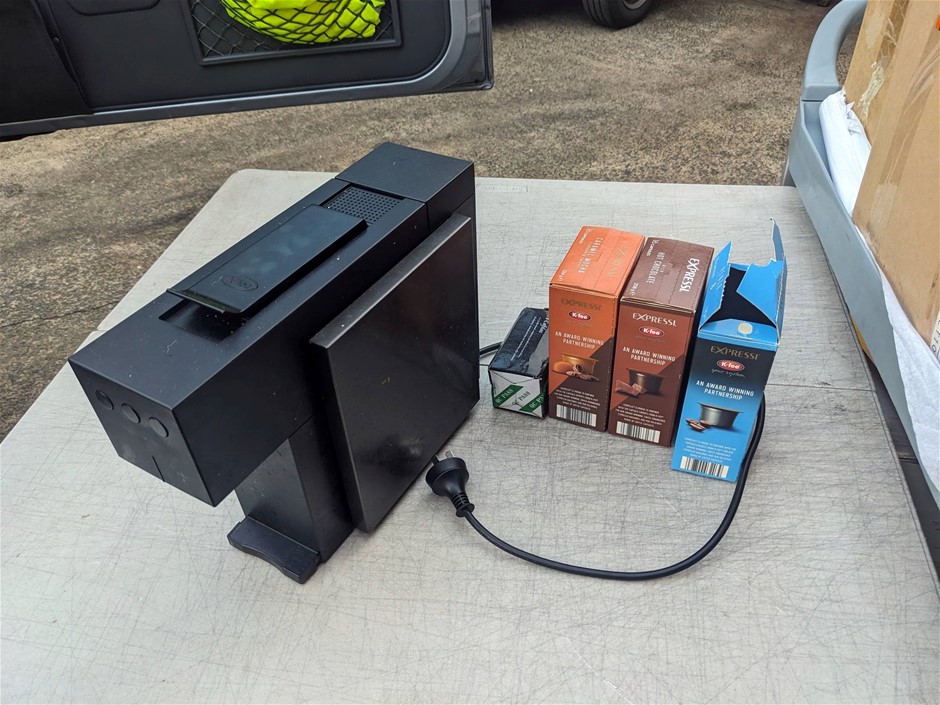 Aldi Coffee Machine + Pods DELIVERY AVAILABLE Auction (00425053295