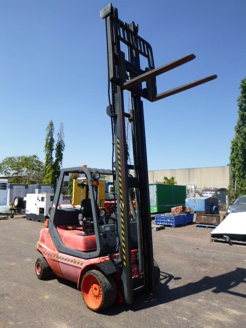 1999 Linde H30T-03 4 Wheel Counterbalance Forklift