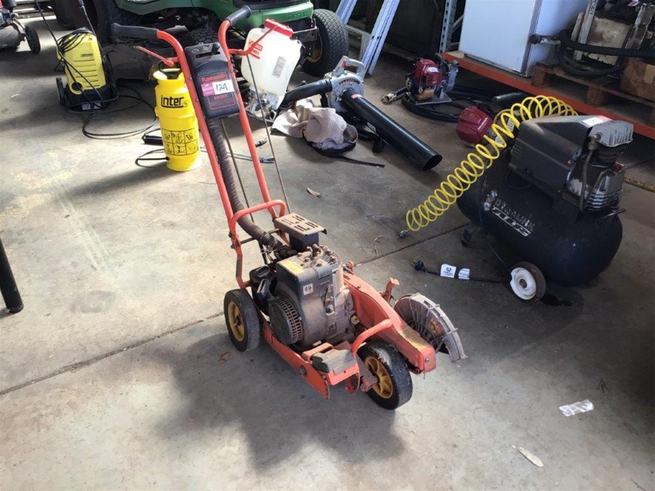 Kawasaki lawn deals edger