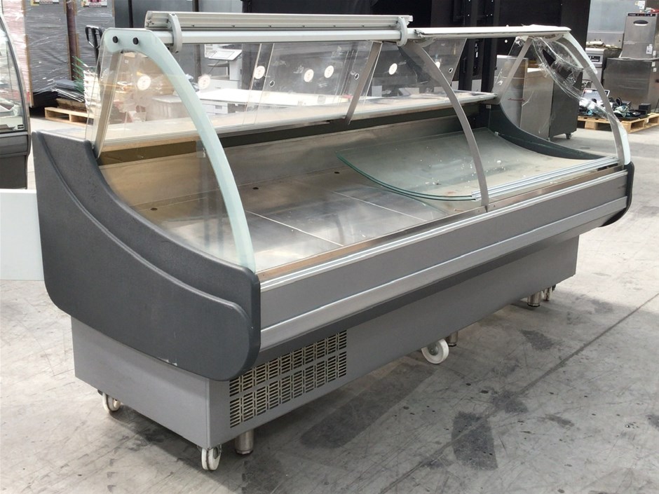 Unreserved Catering Equipment - Display  and Prep Fridges