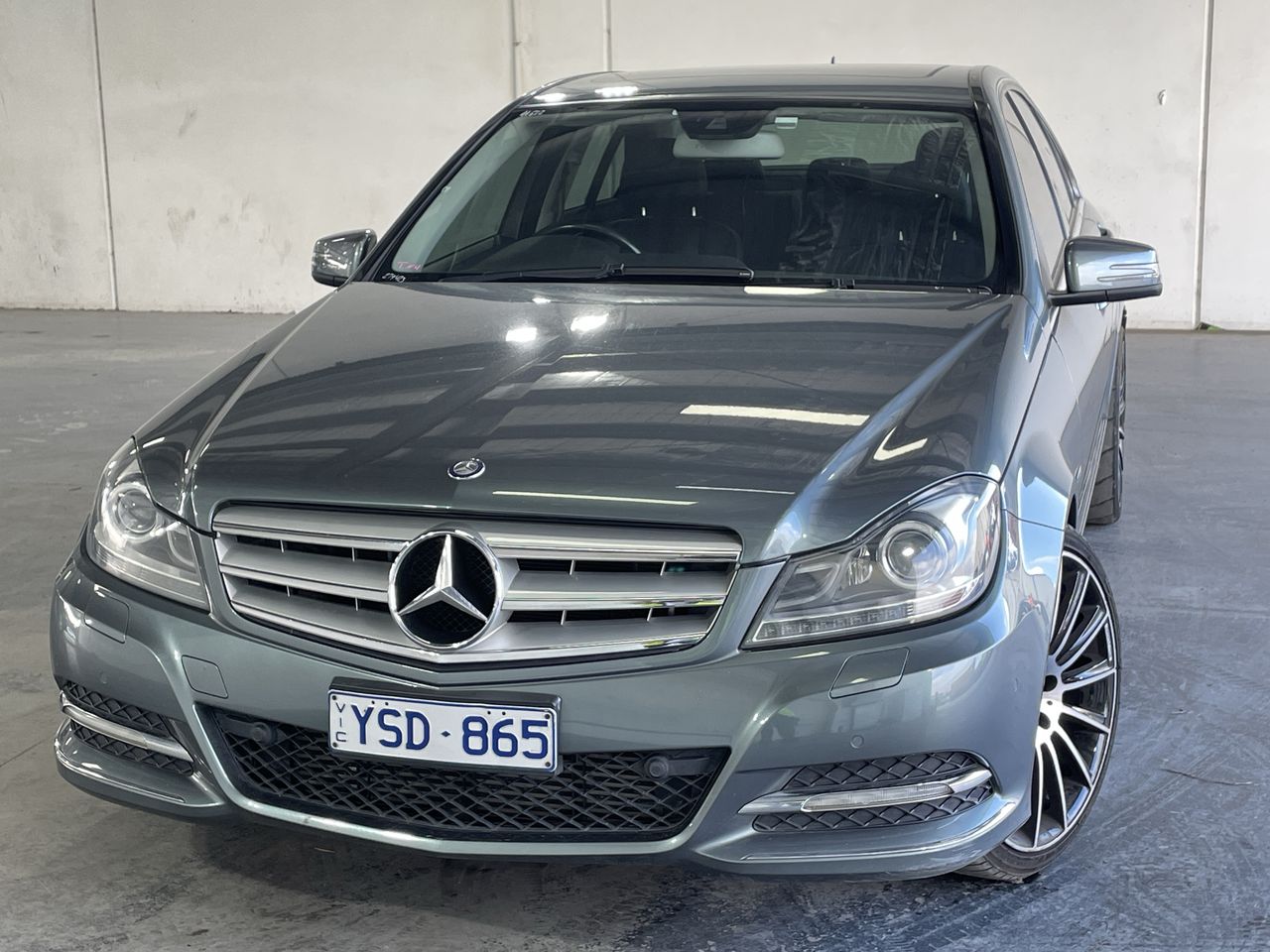 2011 Mercedes Benz C250 BE Avantgarde W204 Automatic Sedan