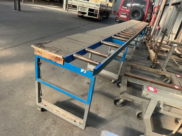 Conveyor Roller Bench 18' x 2.5' Auction (0006-3026461) | Grays Australia