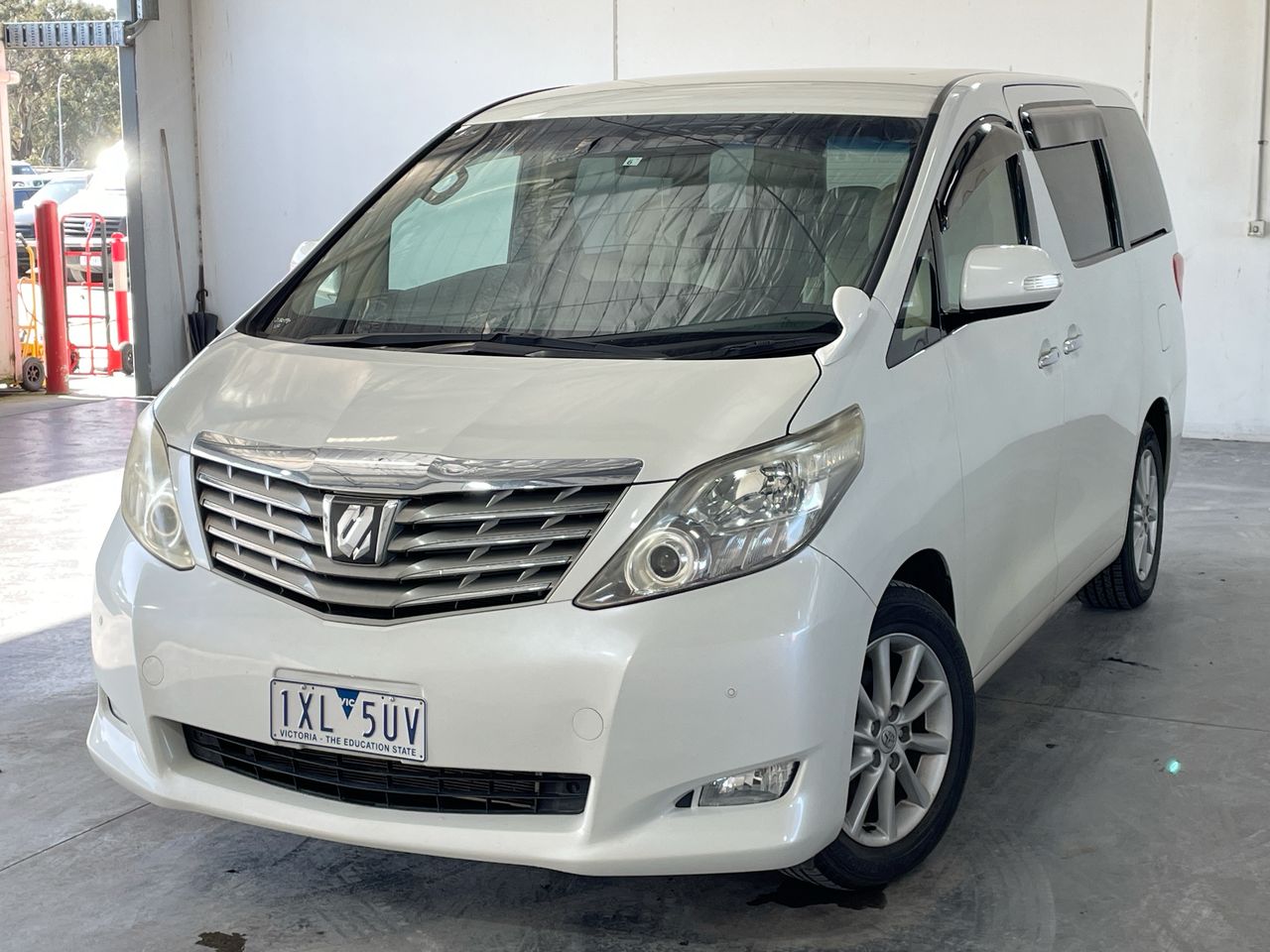 2011 TOYOTA ALPHARD Automatic 8 Seats Wagon(IMPORT)